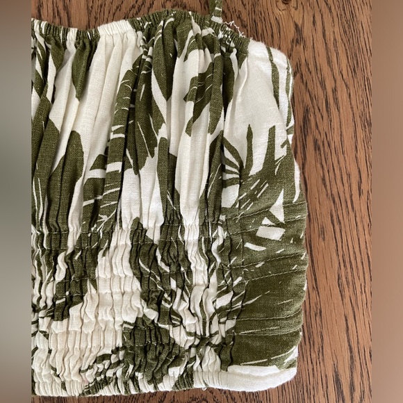 Linen-Blend Ruched Top - Picture 4 of 5